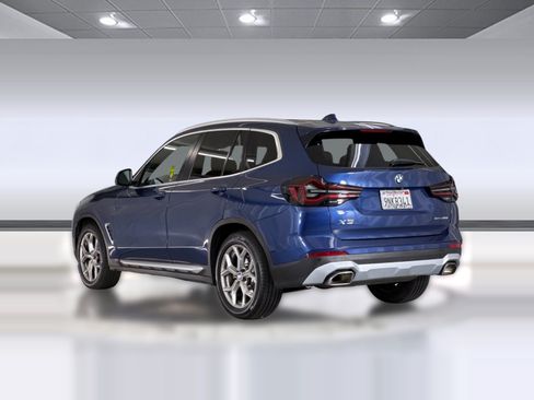 Used 2022 BMW X3 sDrive30i w/ Convenience Package RWD image 3