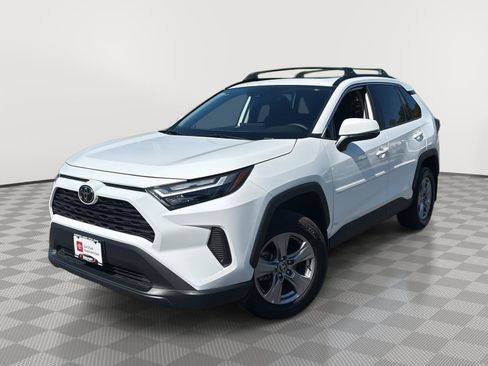Used 2025 Toyota RAV4 XLE w/ Convenience Package AWD/4WD image 1