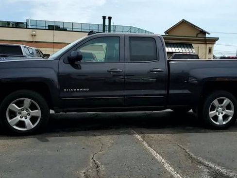Used 2015 Chevrolet Silverado 1500 LT w/ LT Plus Package AWD/4WD image 3