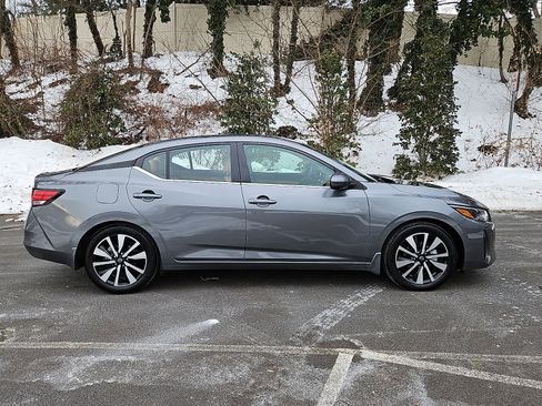 Certified 2025 Nissan Sentra SV w/ SV Premium Package image 7