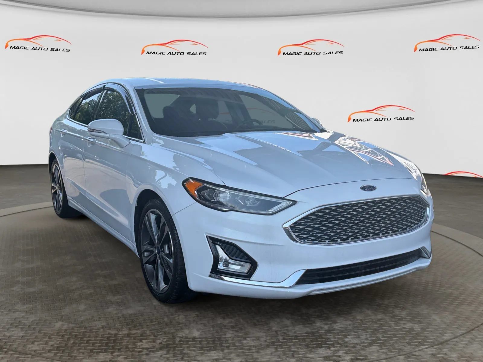 Used 2020 Ford Fusion Titanium AWD/4WD image 5