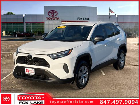 Used 2024 Toyota RAV4 LE AWD/4WD image 1