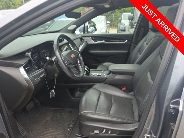 Used 2021 Cadillac XT5 Premium Luxury AWD/4WD image 5