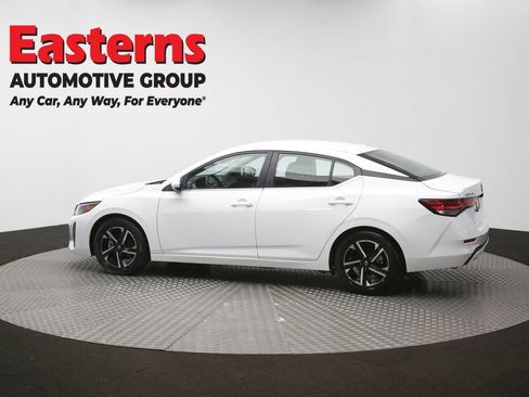 Used 2024 Nissan Sentra SV FWD image 61