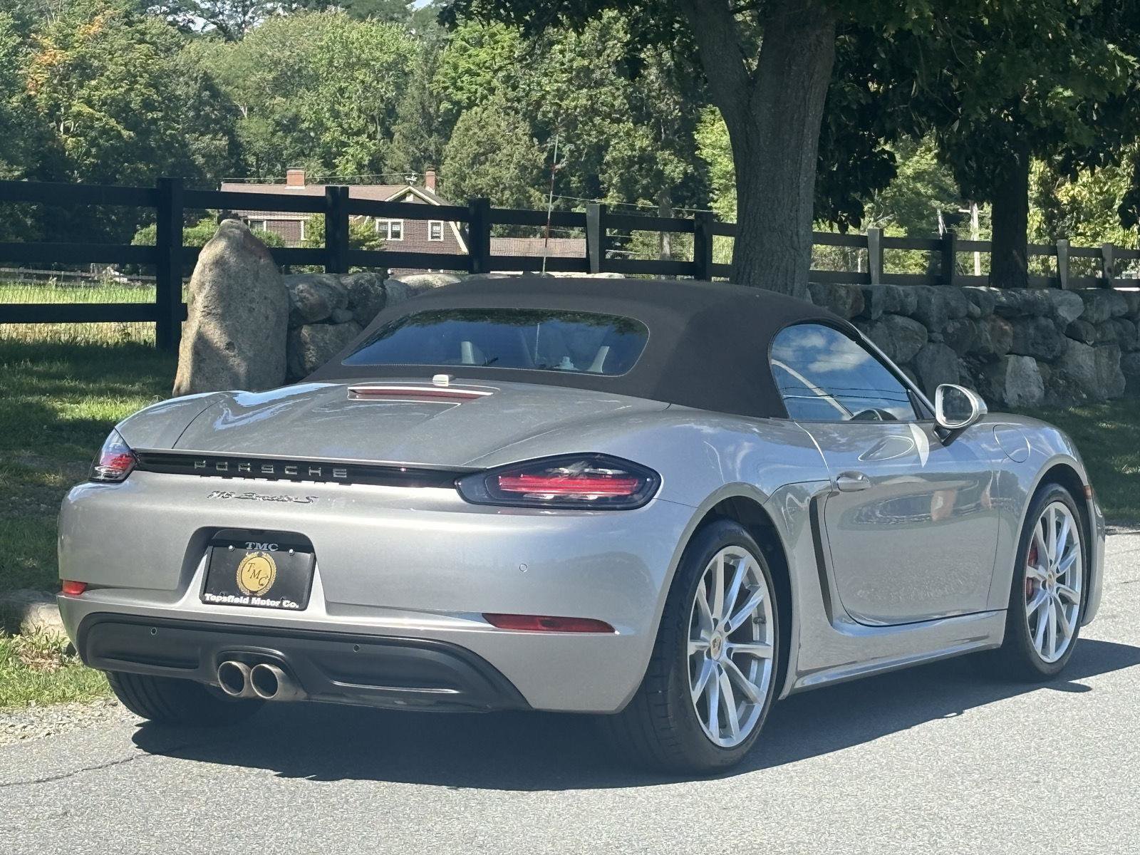 Used 2022 Porsche 718 Boxster S RWD image 26