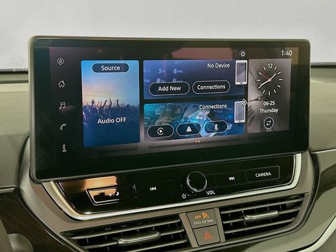 New 2026 Nissan Altima 2.5 SR w/ SR Premium Package AWD/4WD image 20