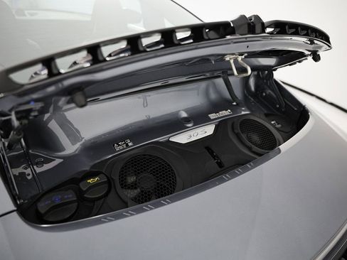 Used 2025 Porsche 911 Carrera S RWD image 29