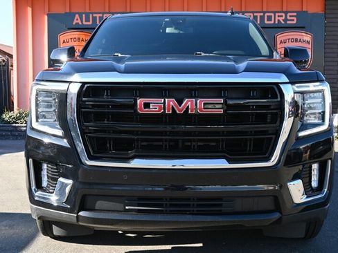 Used 2022 GMC Yukon SLE AWD/4WD image 1