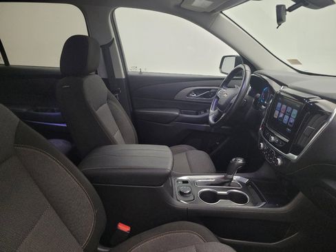 Used 2019 Chevrolet Traverse LT w/ LPO, Floor Liner Package AWD/4WD image 21