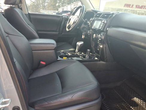 Used 2017 Toyota 4Runner TRD Pro image 10