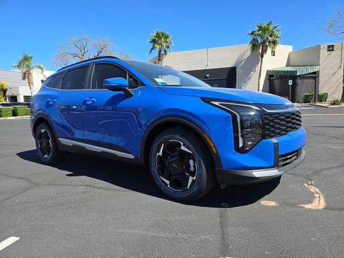 New 2026 Kia Sportage EX w/ EX Panorama Roof Package image 2