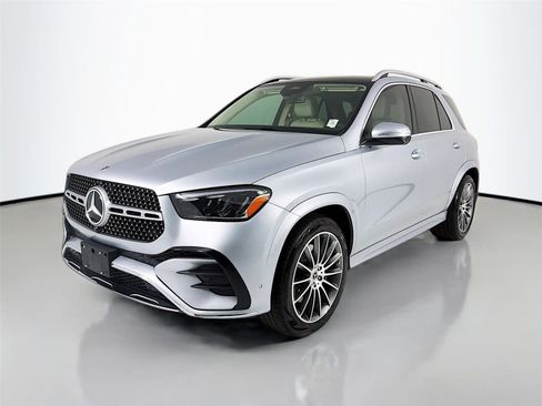 Used 2025 Mercedes-Benz GLE 350 4MATIC image 1