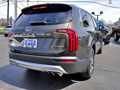 Used 2021 Kia Telluride EX AWD/4WD image 7