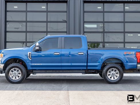 Used 2022 Ford F250 XL w/ STX Appearance Package AWD/4WD image 4