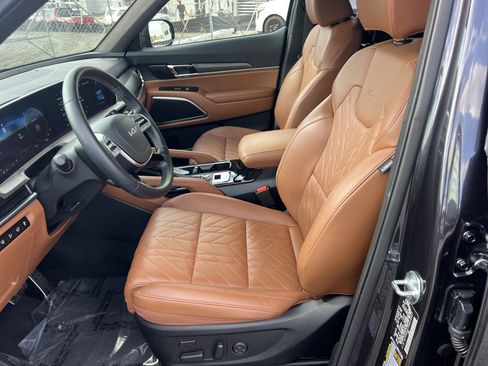 Certified 2025 Kia Telluride SX Prestige X-Pro image 9