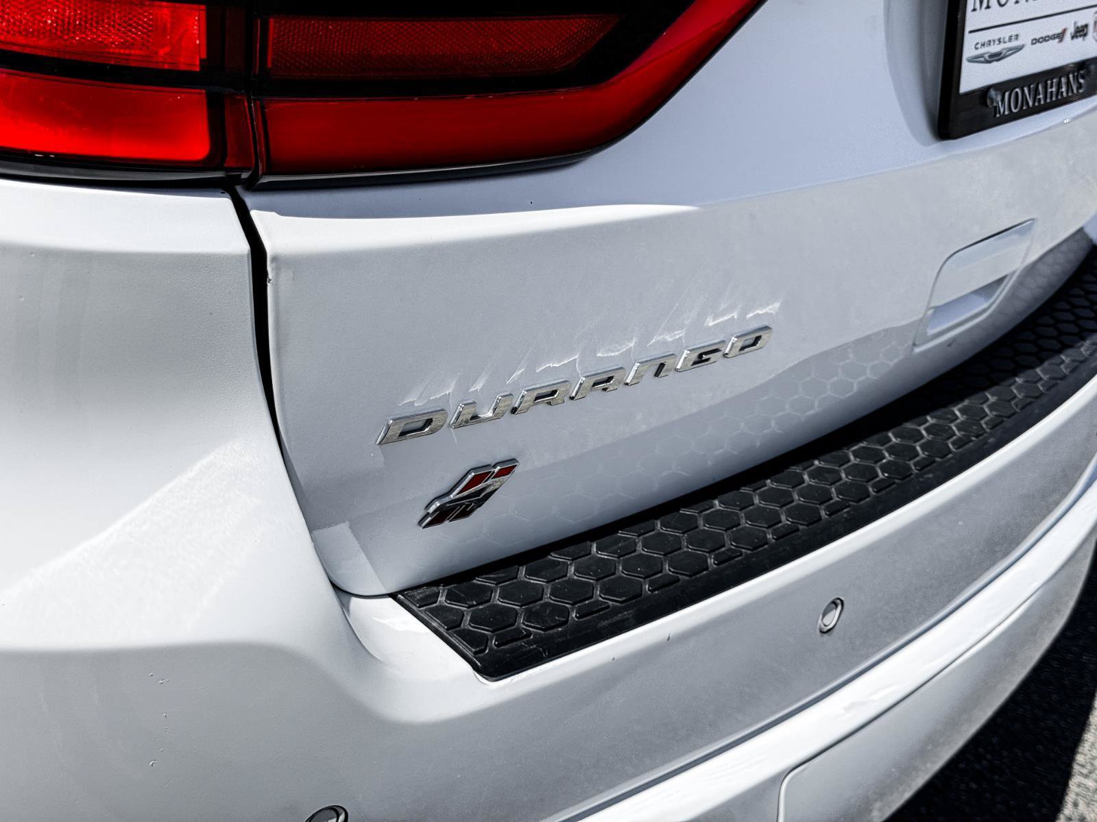 Used 2025 Dodge Durango GT AWD/4WD image 13