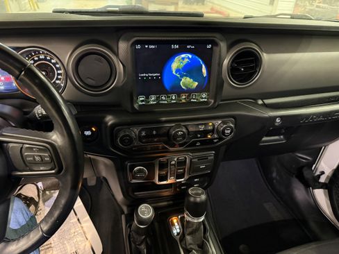 Used 2022 Jeep Wrangler Unlimited Sport AWD/4WD image 68