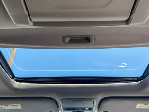 Used 2023 Honda Odyssey Touring image 16