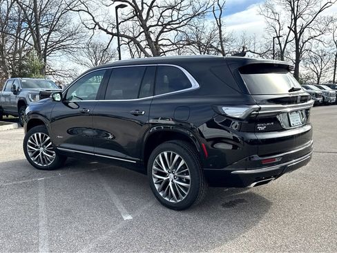 New 2026 Buick Enclave Avenir w/ Super Cruise Package image 3