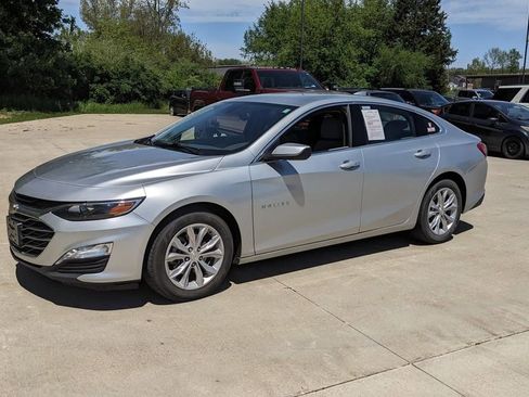 Used 2019 Chevrolet Malibu LT w/ Driver Confidence Package II FWD image 7