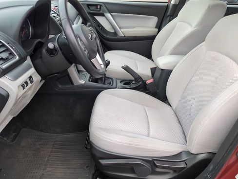 Used 2018 Subaru Forester 2.5i image 11
