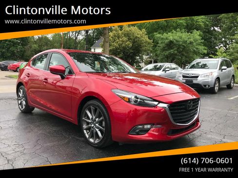 Used 2018 MAZDA MAZDA3 Grand Touring w/ Premium Equipment Package FWD image 1