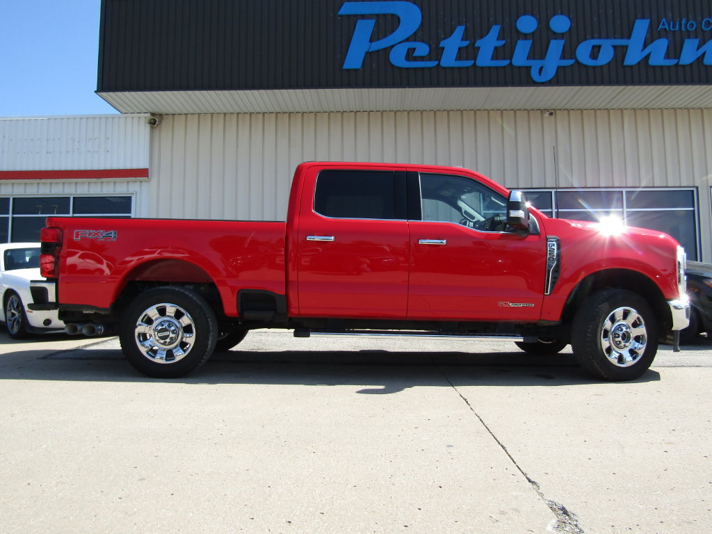 Used 2026 Ford F250 Lariat w/ Chrome Package AWD/4WD image 2
