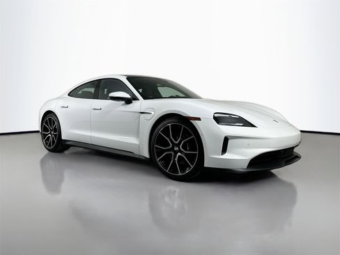 Certified 2025 Porsche Taycan image 7