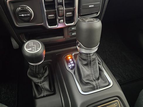 New 2026 Jeep Wrangler Unlimited Sport AWD/4WD image 32