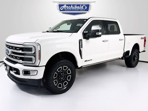 Used 2024 Ford F350 Platinum image 3