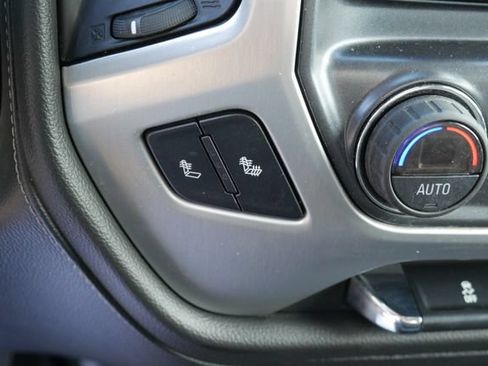 Used 2018 GMC Sierra 1500 SLE w/ SLE Value Package AWD/4WD image 4