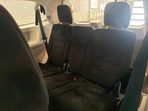 Used 2014 Dodge Grand Caravan American Value Package FWD image 10