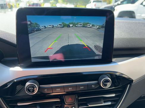 Used 2020 Ford Escape SE AWD/4WD image 17