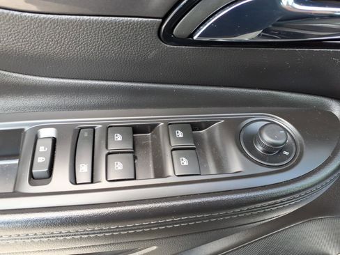 Used 2019 Buick Encore Preferred w/ Safety Package AWD/4WD image 14