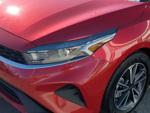 Used 2022 Kia Forte LXS image 13