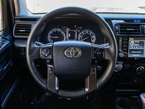Used 2020 Toyota 4Runner TRD Off-Road Premium w/ Moonroof Package AWD/4WD image 12