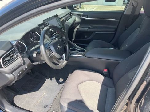 Used 2024 Toyota Camry LE FWD image 9