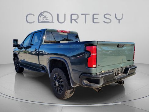 Used 2026 Chevrolet Silverado 2500 LT w/ Trail Boss Package AWD/4WD image 2
