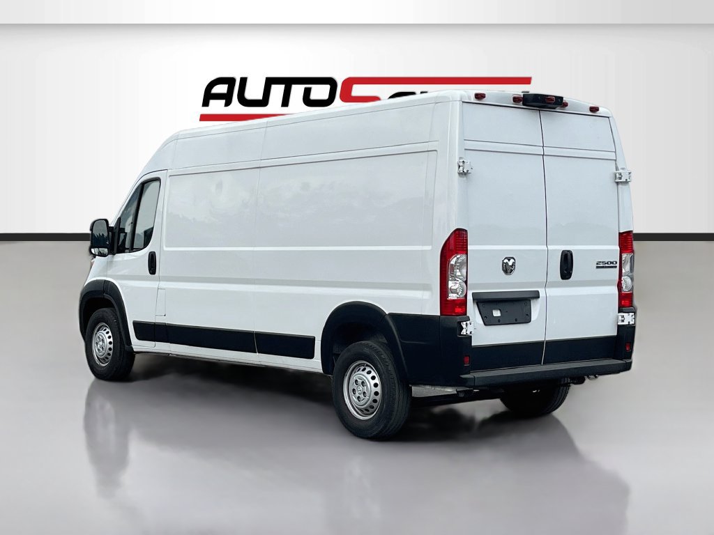 Used 2025 RAM ProMaster 2500 w/ Convenience Group FWD image 5