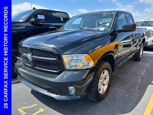 Used 2017 RAM 1500 Express AWD/4WD image 2