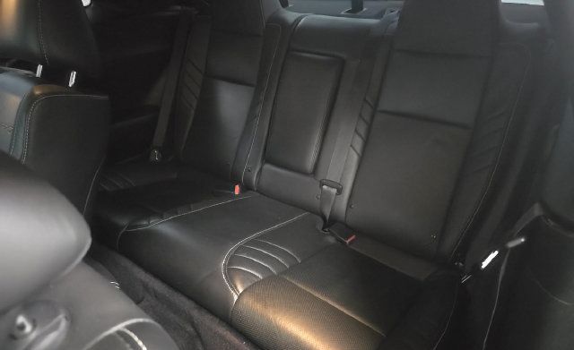 Used 2016 Dodge Challenger SRT Hellcat RWD image 8