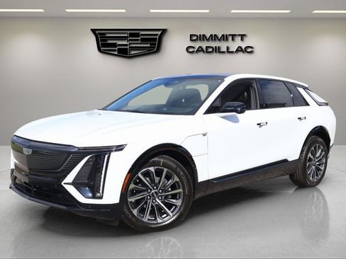 New 2026 Cadillac Lyriq Sport image 1