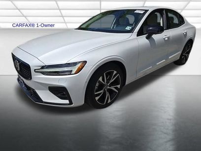 Used 2025 Volvo S60 B5 Plus