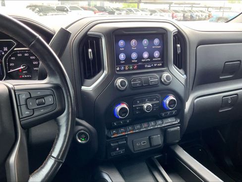 Used 2021 GMC Sierra 1500 AT4 w/ AT4 Value Package AWD/4WD image 7