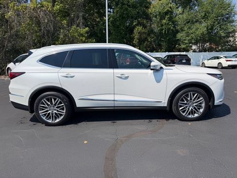 Used 2024 Acura MDX w/ Advance Package AWD/4WD image 5