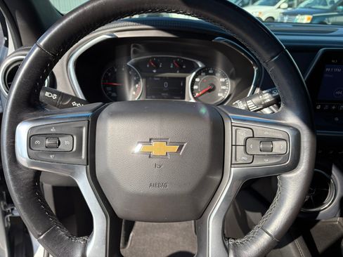 Used 2020 Chevrolet Blazer LT FWD image 20