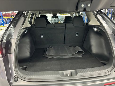 Certified 2023 Honda HR-V LX image 24