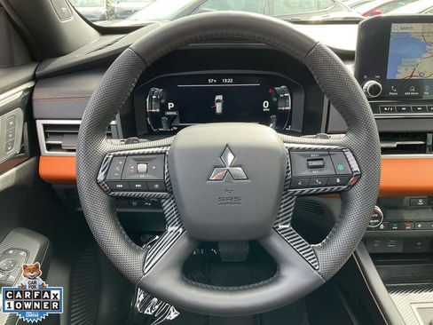 Used 2023 Mitsubishi Outlander SEL image 44