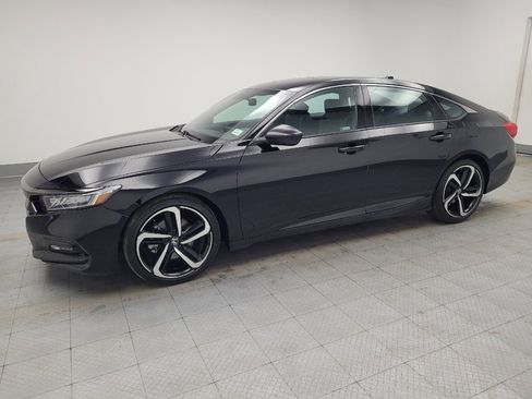 Used 2020 Honda Accord Sport image 2