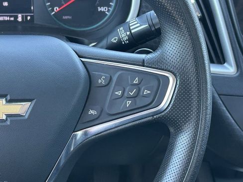 Used 2023 Chevrolet Malibu LT image 21